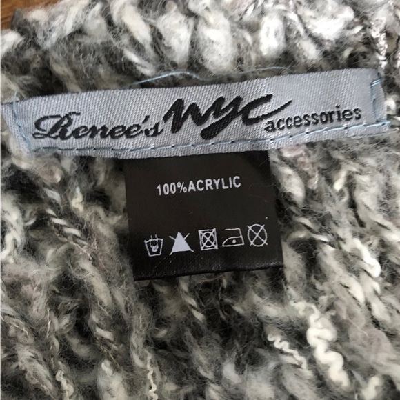 Renee’s NYC Accessories Infinity Circle Loop Knit Scarf Black Grey White 18 x 66 - Picture 6 of 6